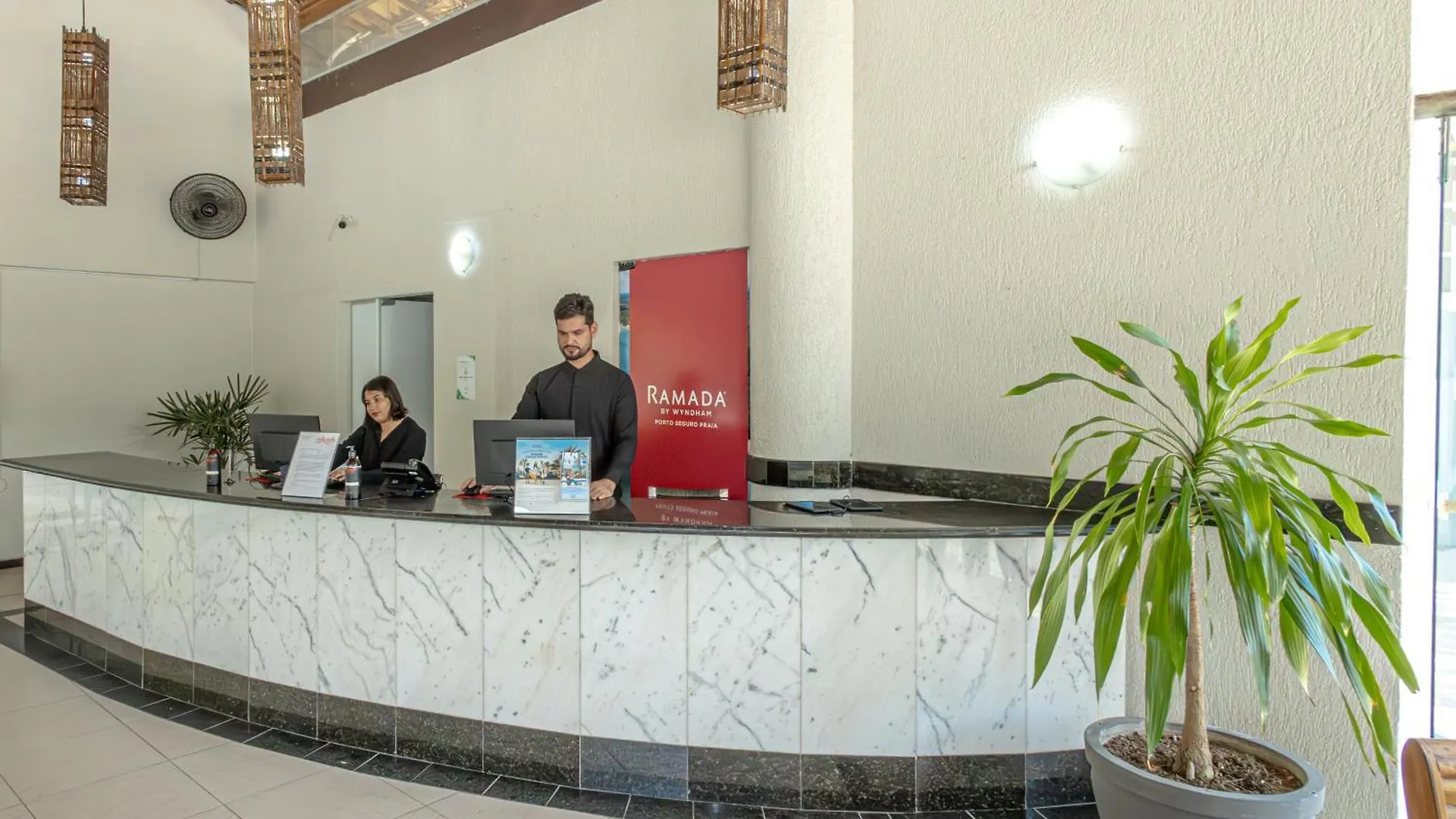 Ramada By Wyndham Porto Seguro Praia Brazília