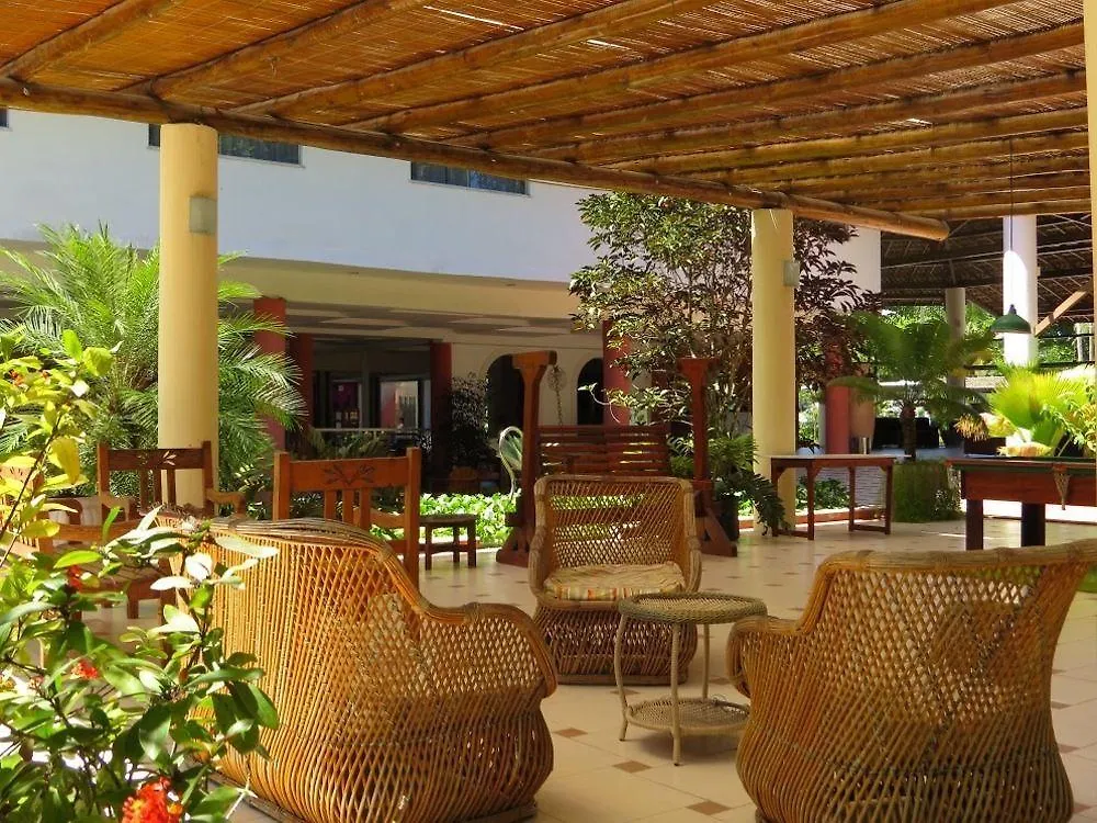 Resort Ramada By Wyndham Porto Seguro Praia